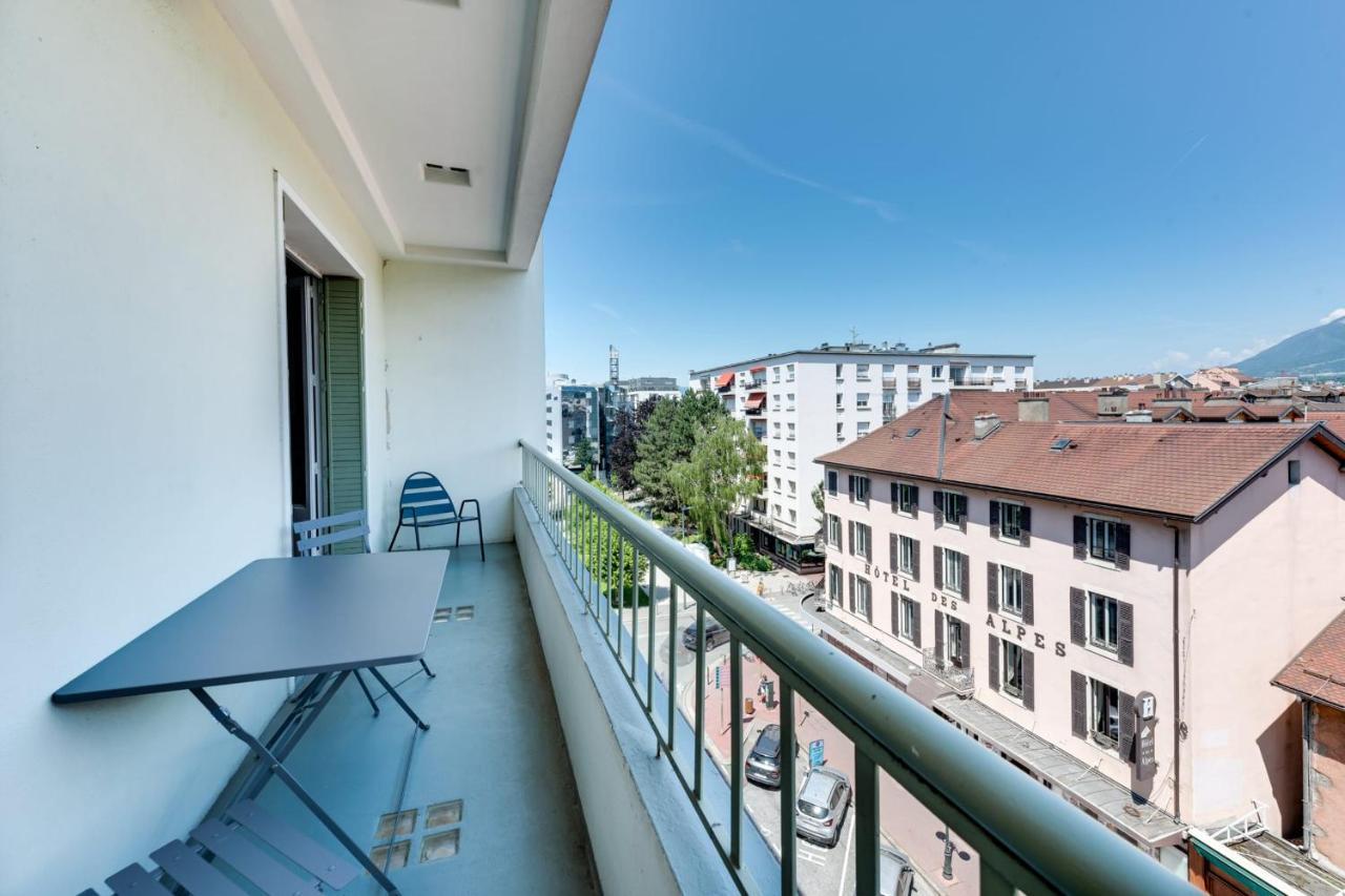 Allure - 2 Bedroom Apartment With Balcony In The Centre Of Анси Экстерьер фото