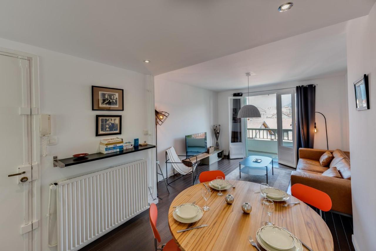 Allure - 2 Bedroom Apartment With Balcony In The Centre Of Анси Экстерьер фото